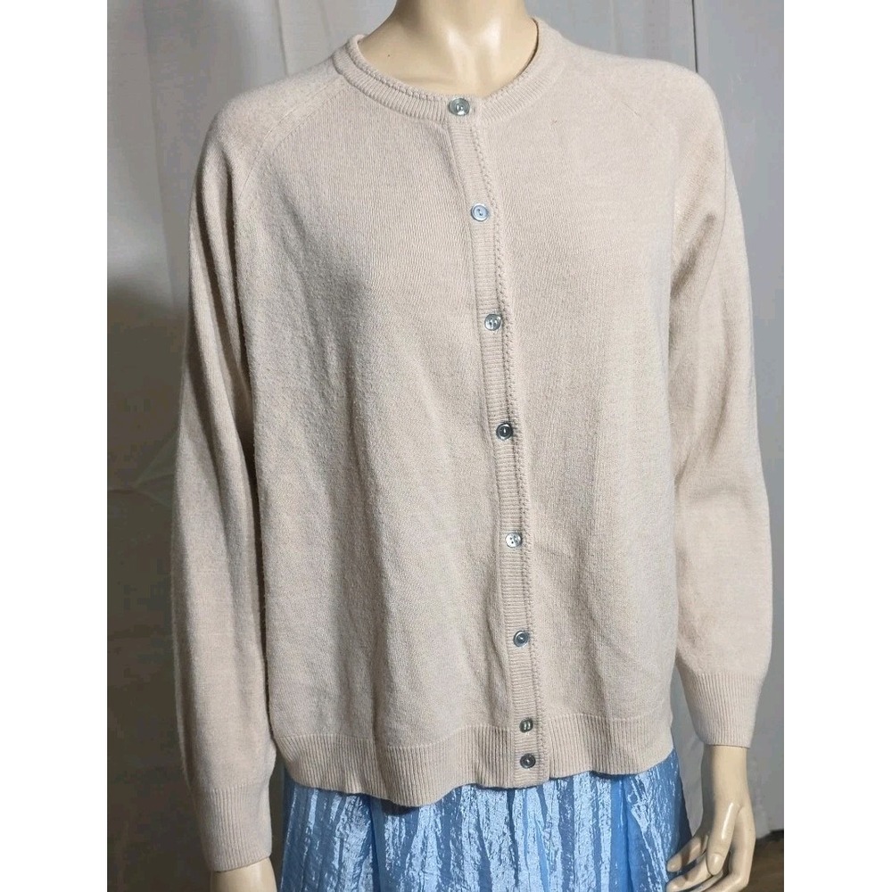 Vintage Designers Originals Cream Cardigan Blue Mismatch Buttons Luxelon Large